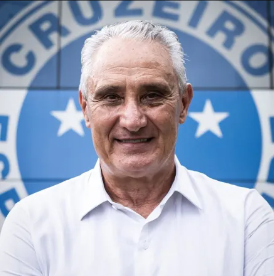 Tite assume o Cruzeiro e fala em responsabilidade no novo desafio
