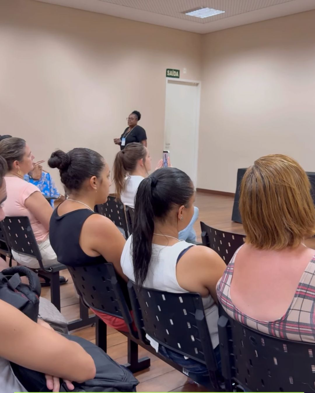 Formação capacita monitores da educação especial