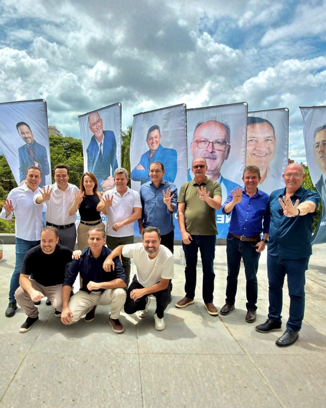 Duarte Júnior se filia ao PSB e integra articulação de ex-prefeitos para disputar vaga na Câmara