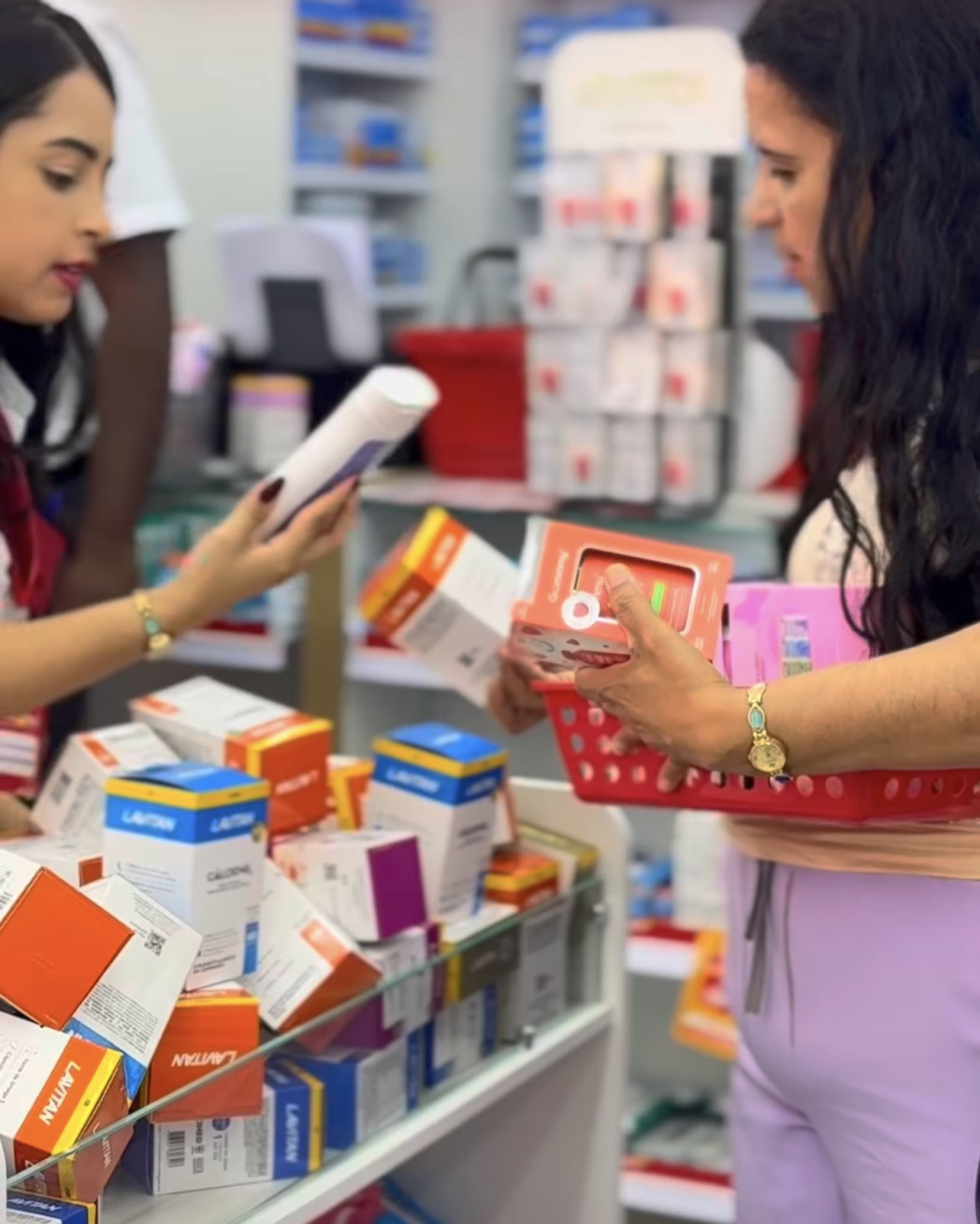 Drogaria Americana inaugura unidade na Praça Tancredo Neves e amplia presença no comércio de Mariana