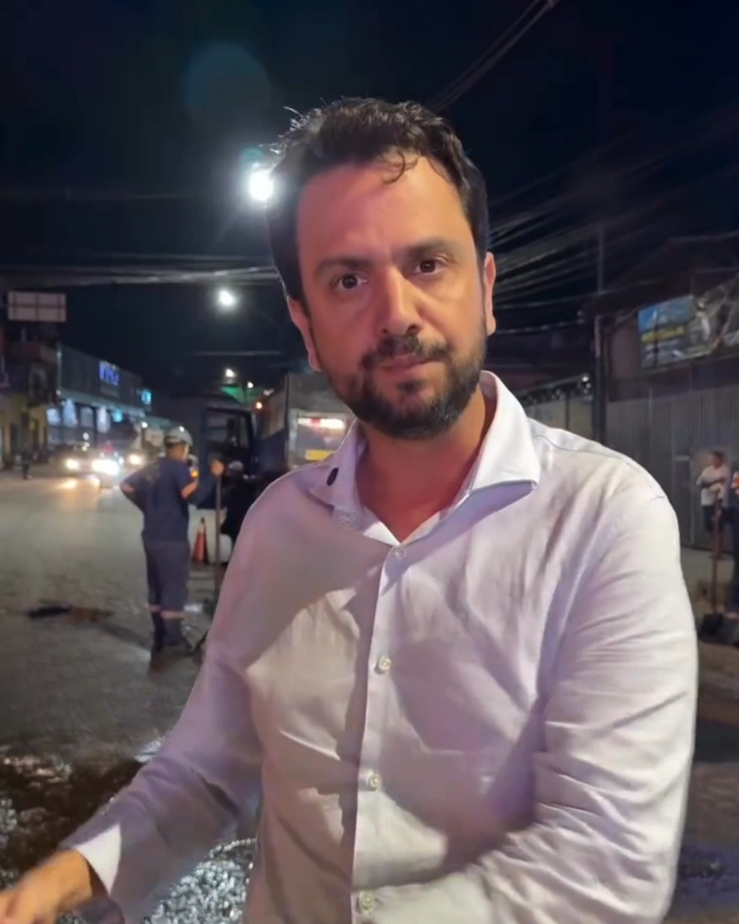 Prefeito intervém na MG-356 e cobra concessionária por omissão