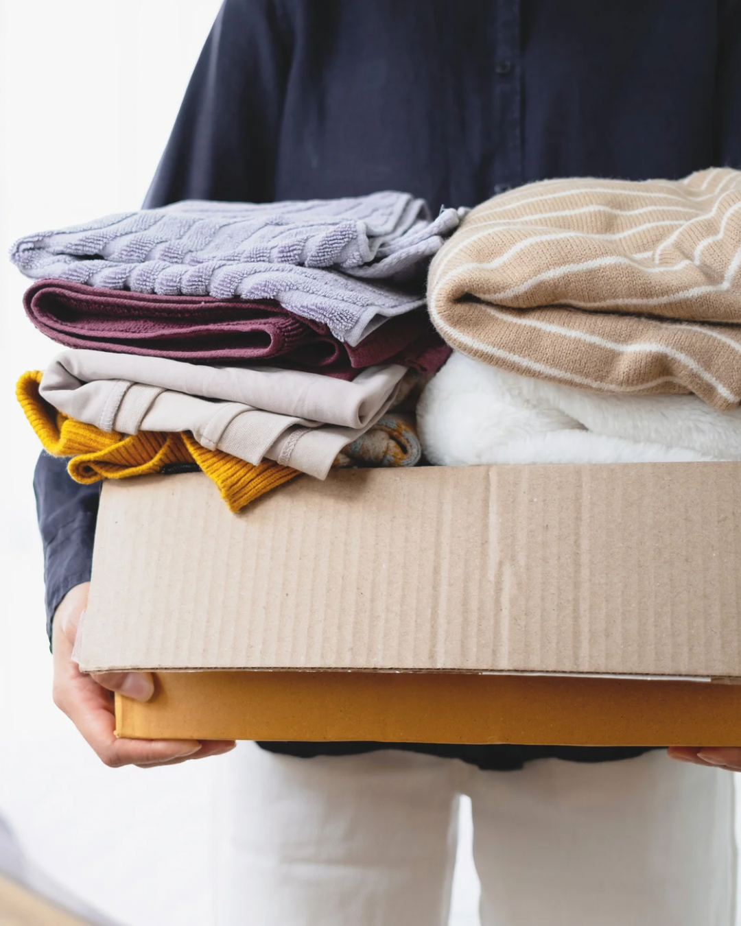 ACIAM/CDL inicia Campanha do Agasalho e mobiliza rede de doações