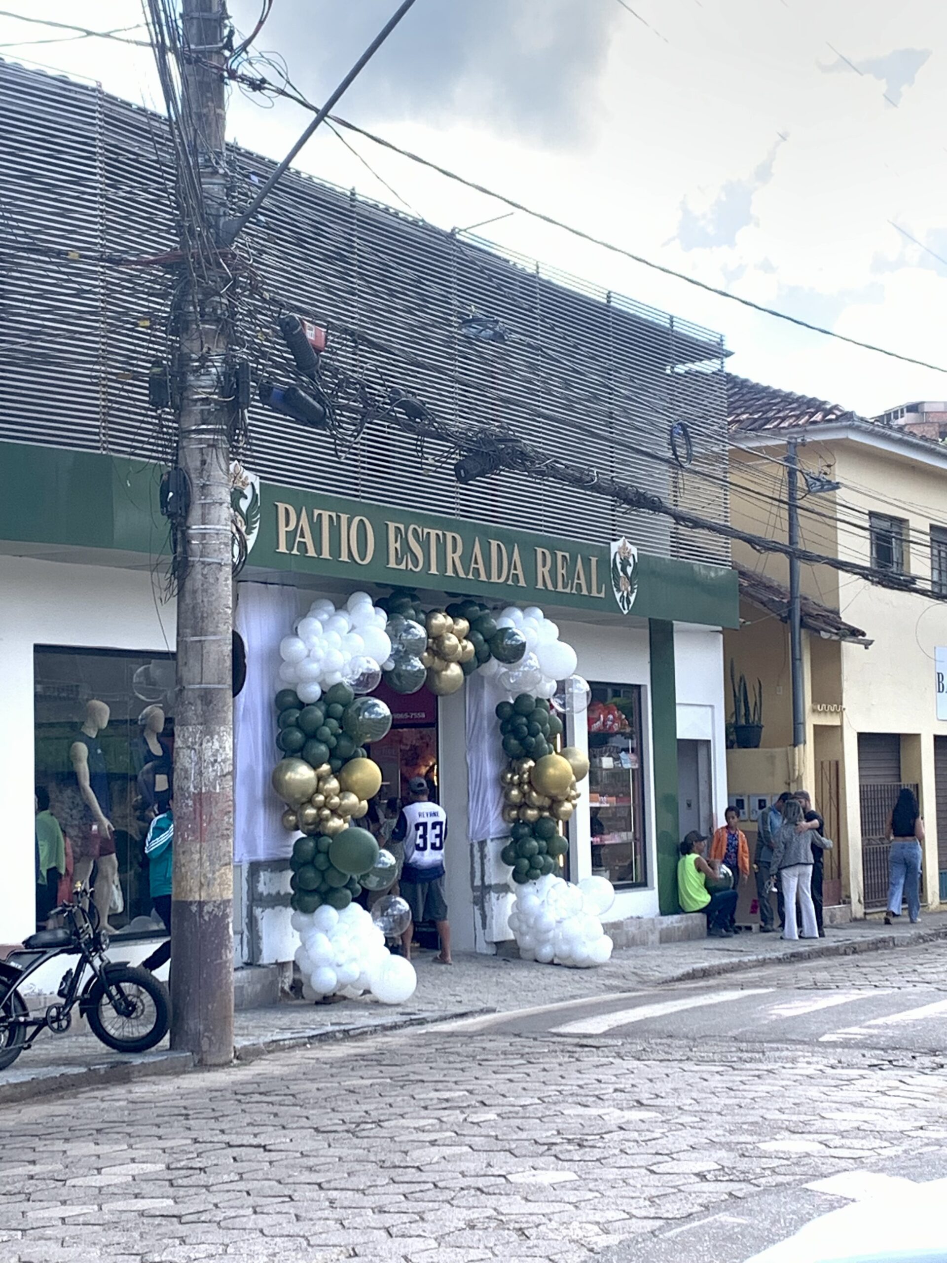 Pátio Estrada Real inicia atividades em Mariana com 19 lojas